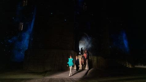 Lo show di Gucci illumina la notte di Castel del Monte